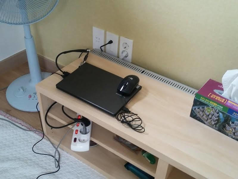 Oxbloodk Hostel Gwangju Metropolitan City Екстериор снимка